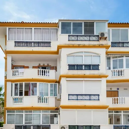 Pink Parquemar Apartment